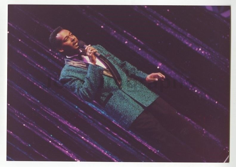 Luther Vandross - Original Vintage Candid Photo Poster paintinggraph by Peter Warrack