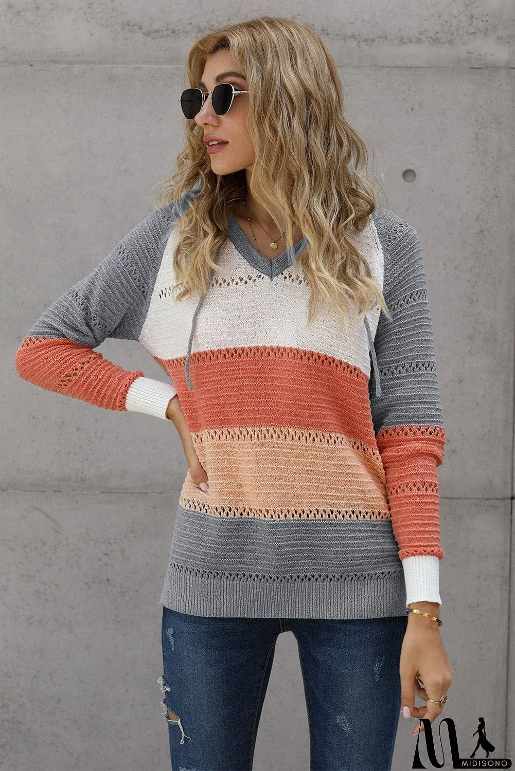 MidiSono - Classic Beach Bonfire Knitted Hoodie