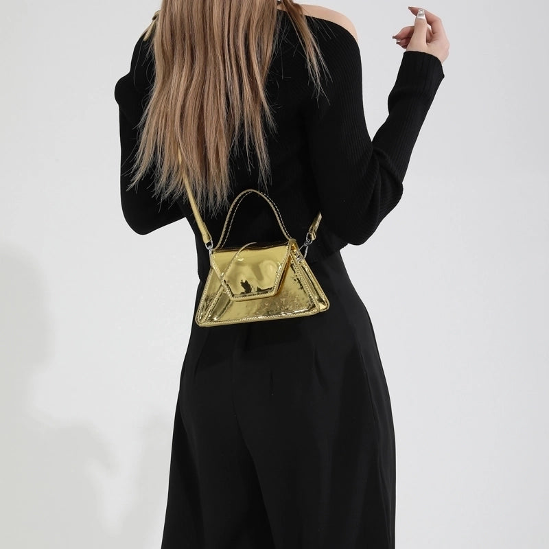 Women’s Girl’S Small Pu Leather Solid Color Basic Streetwear Sewing Thread Magnetic Buckle Crossbody Bag