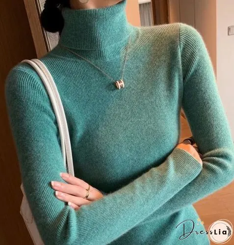 Casual and Fashionable winter Sweater