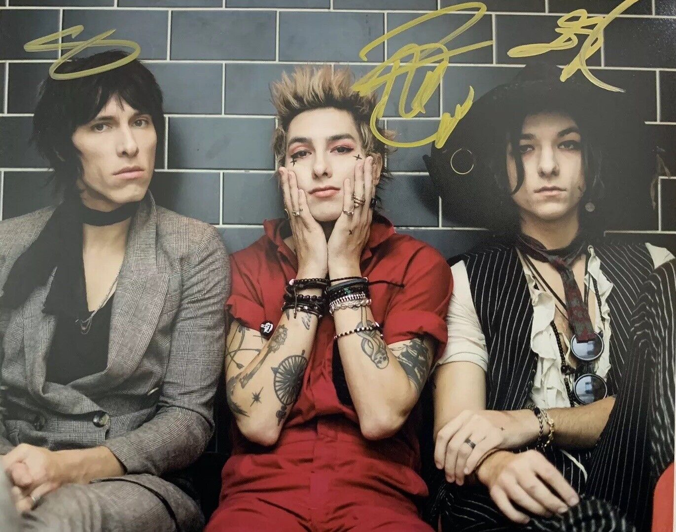 PALAYE ROYALE HAND SIGNED 8x10 Photo Poster painting AUTOGRAPHED RARE AUTHENTIC FULL BAND AUTO