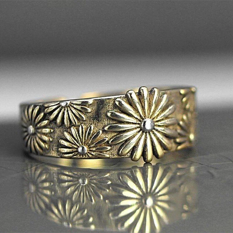 Gold Vintage Daisy Ring🌻