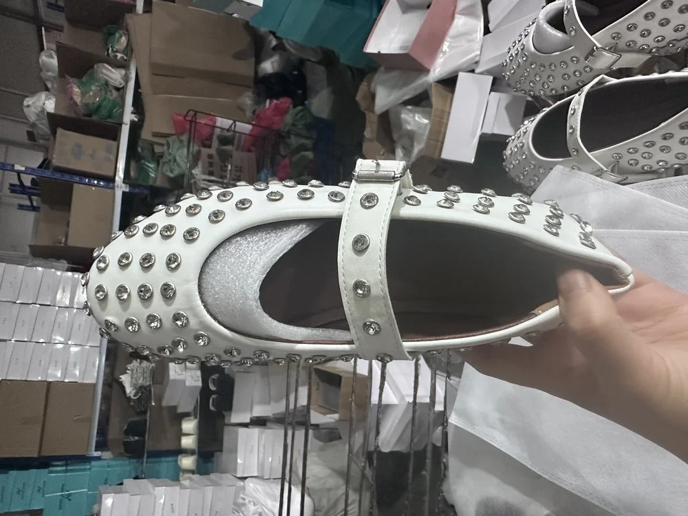 Yyvonne Drill 43 Large Size Water Drill Rivet Single Shoe Belt Buckle Round Head Flat-Bottom Fashion Casual Mary Precious Shoes Women Autumn