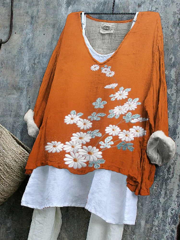 Daisy Embroidery Pattern V-Neck Loose Top
