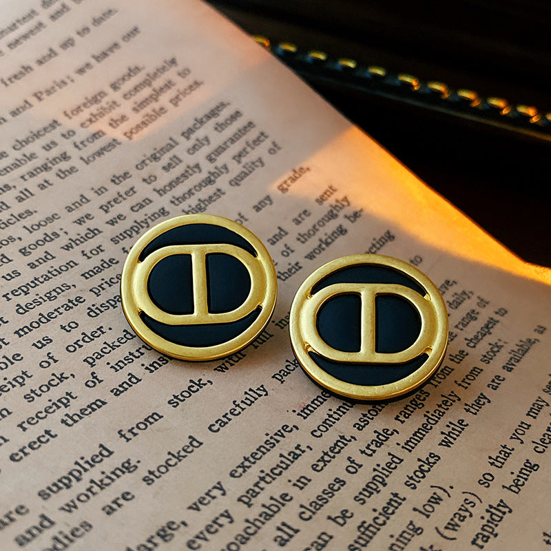 Luxurious Letter Letter Geometric Number Text Alloy Electroplating Earrings