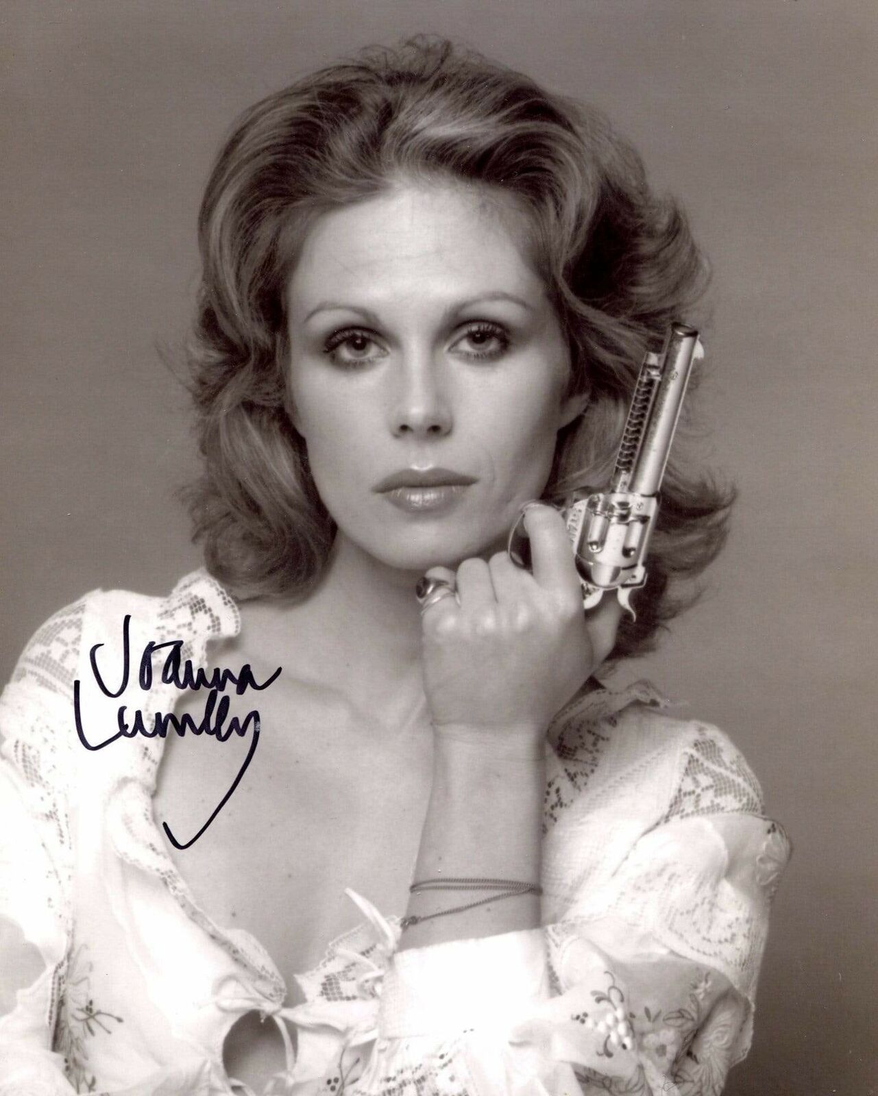 Joanna Lumley ACTRESS autograph, IP signed Photo Poster painting