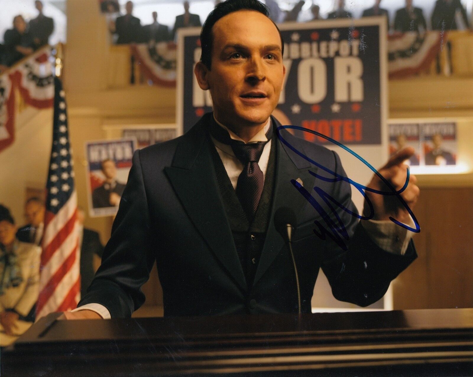 ROBIN LORD TAYLOR signed *GOTHAM* Penguin TV SHOW 8X10 Photo Poster paintinggraph W/COA #2