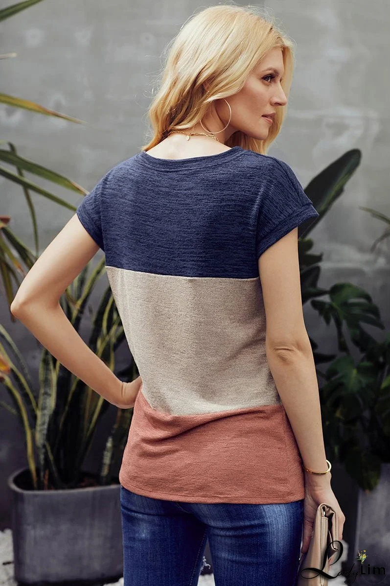 Tri-coloured Slanted Collar T-shirt