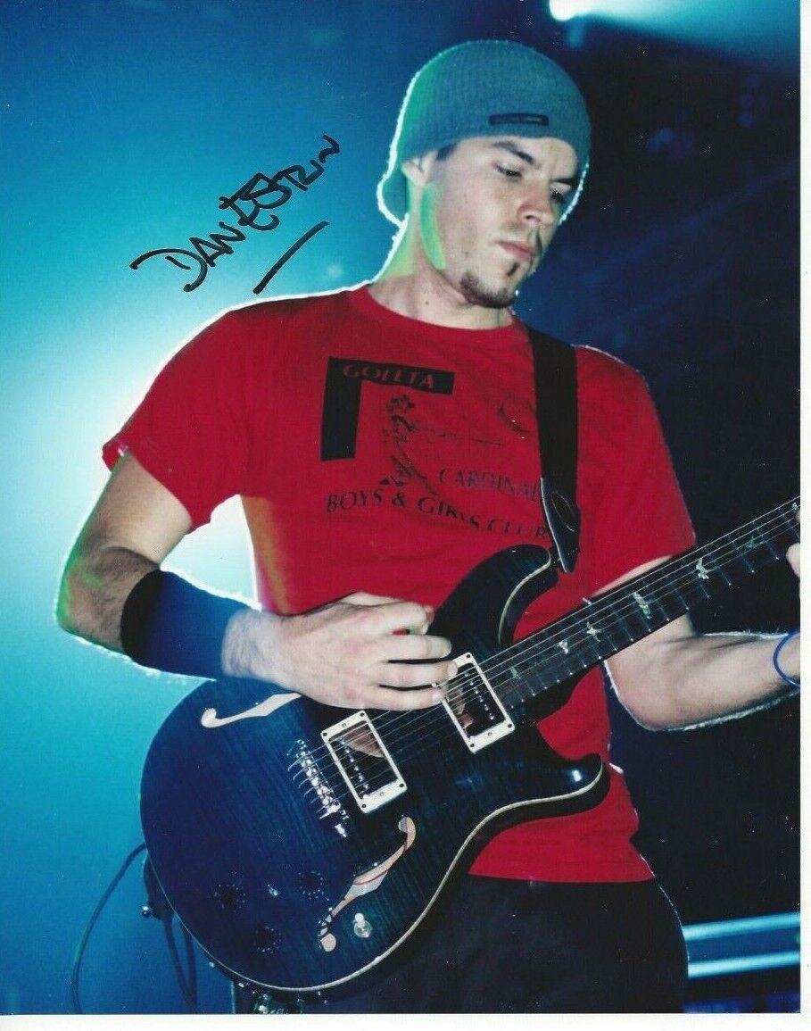 Dan Estrin autographed 8x10 HoobastankC623