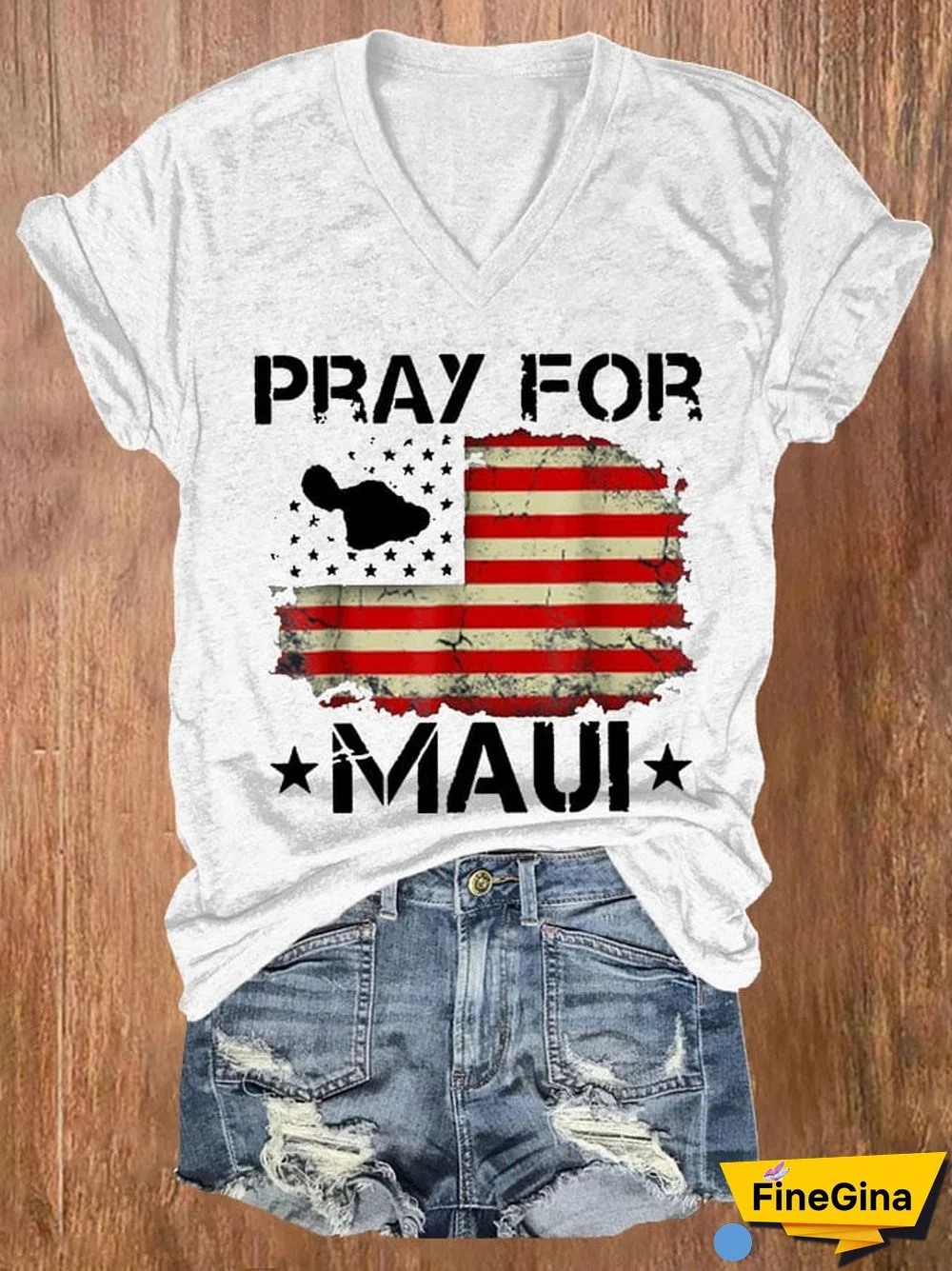 Women's Pray for Maui Print Short Sleeve T-Shirt