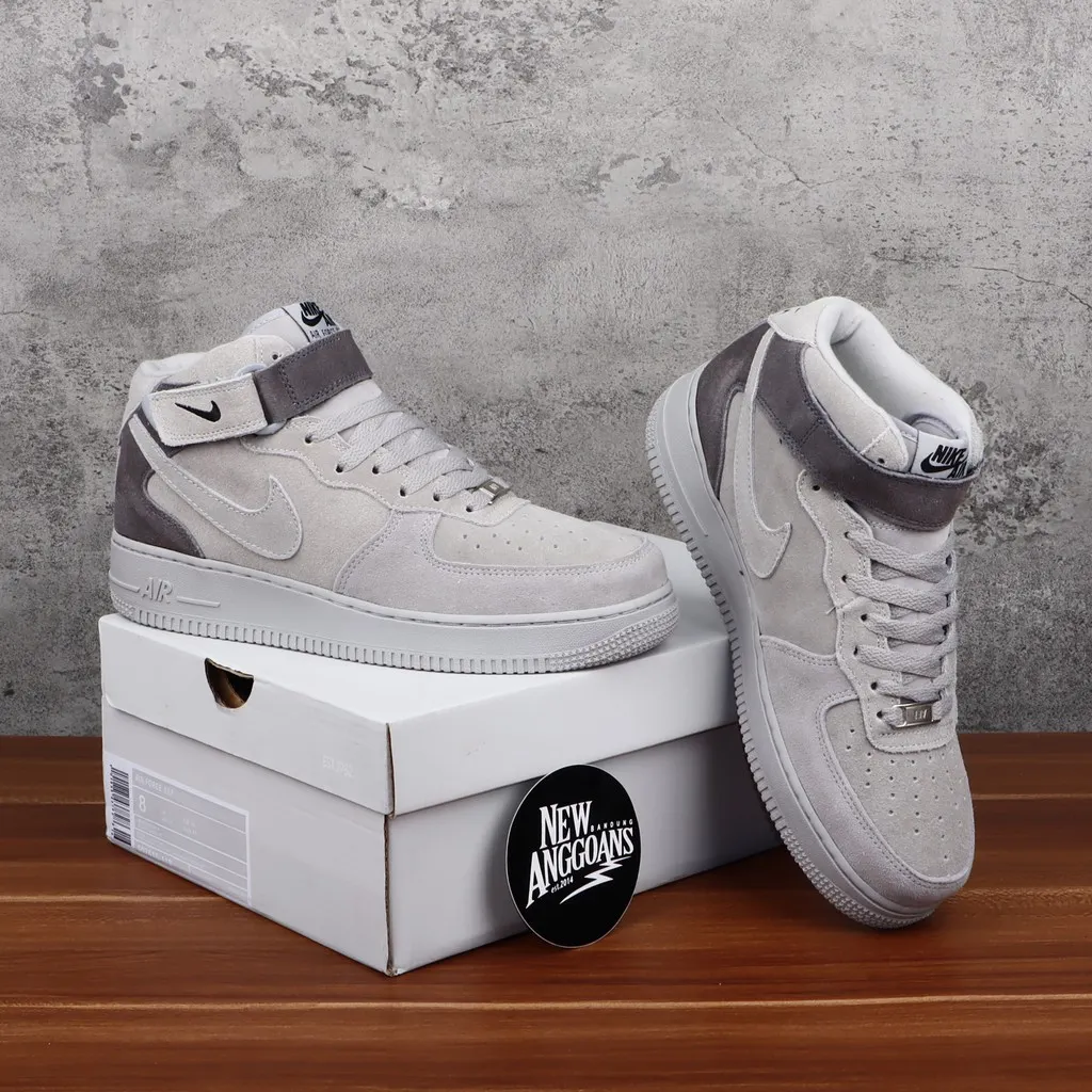 One 1 High Grey Abu