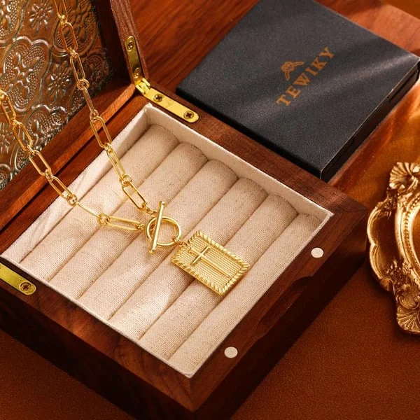 Cross Pendant Paperclip Chain Necklace, Waterproof and Sweat-Resistant, Fade-Proof