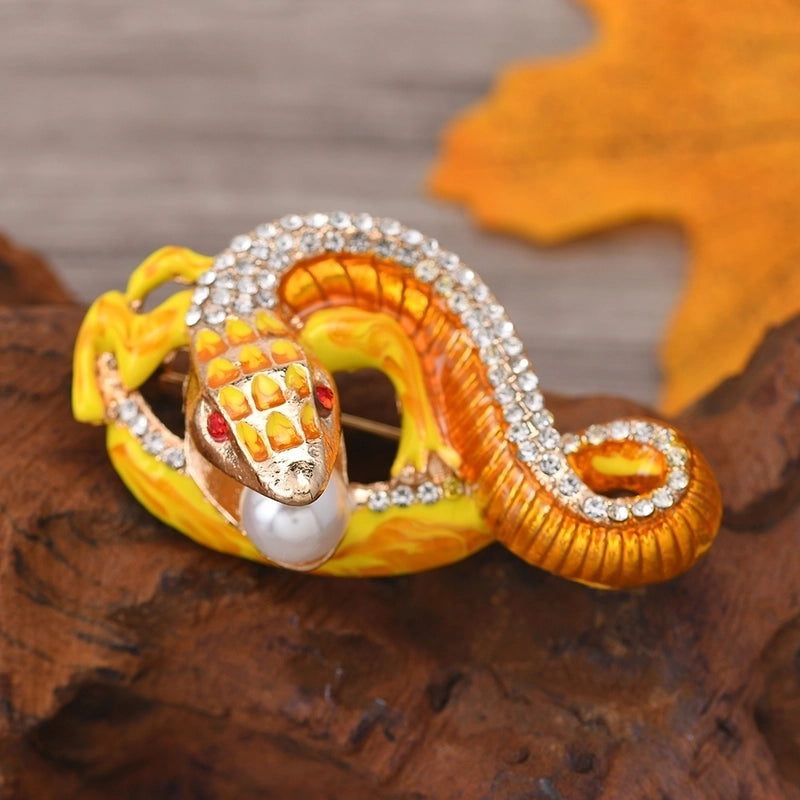 Elegant Pin Snake Alloy Inlay Rhinestones Women’s Brooches 1 Piece