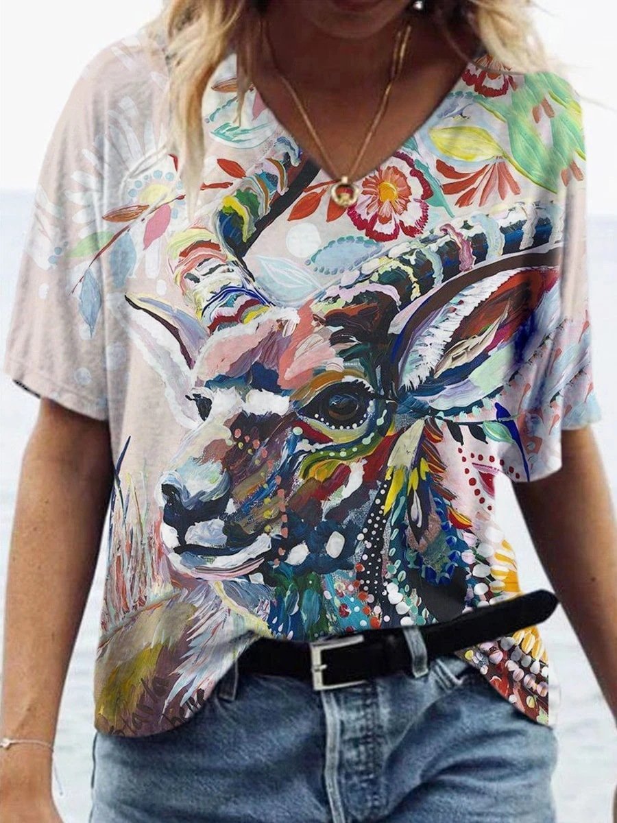 Animal Printed V-Neck Short-Sleeved T-Shirt