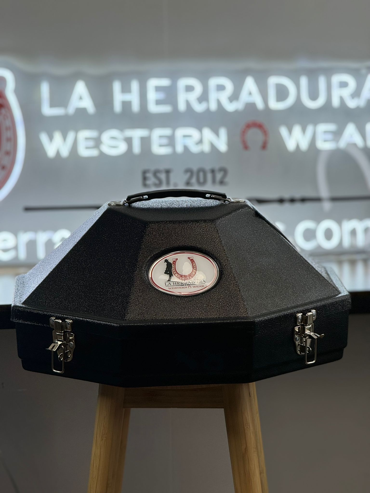 ESTUCHE NEGRO PARA 1 TEXANA