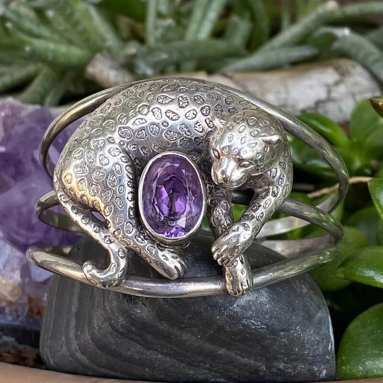 Vintage Sterling Silver Leopard Bracelet with 5 Carat Purple Amethyst 1989