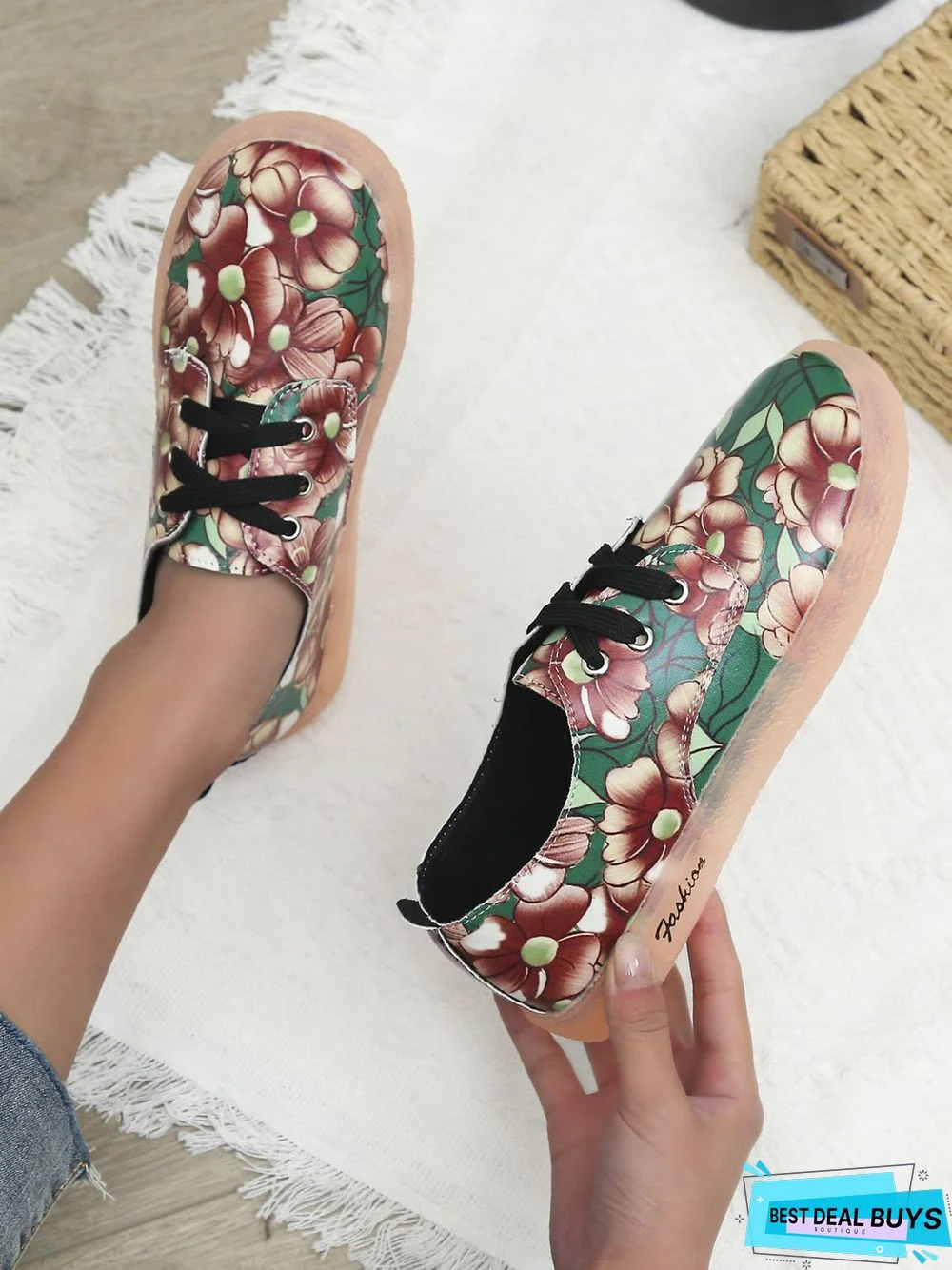 Floral Pattern  Lace-up Front Flat Shoes