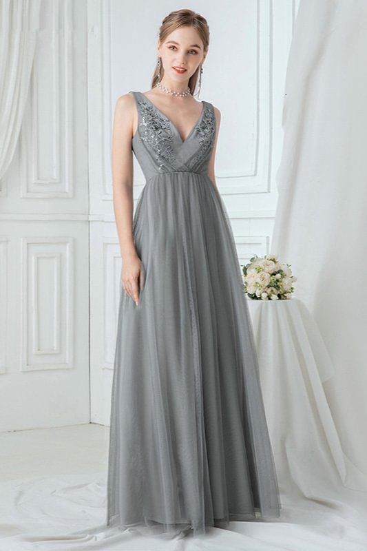 Grey V-Neck Sleeveless Prom Dress Long Tulle With Appliques