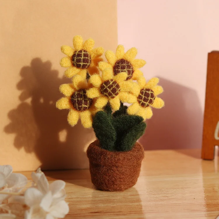 FeltingJoy - Sunflower Needle Felting Kit