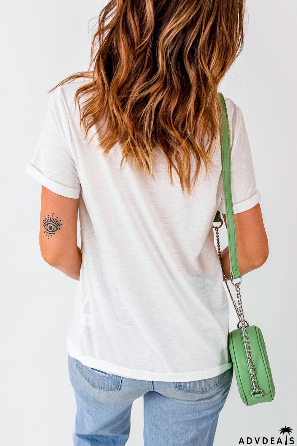 LUCKY MAMA Graphic Round Neck Tee
