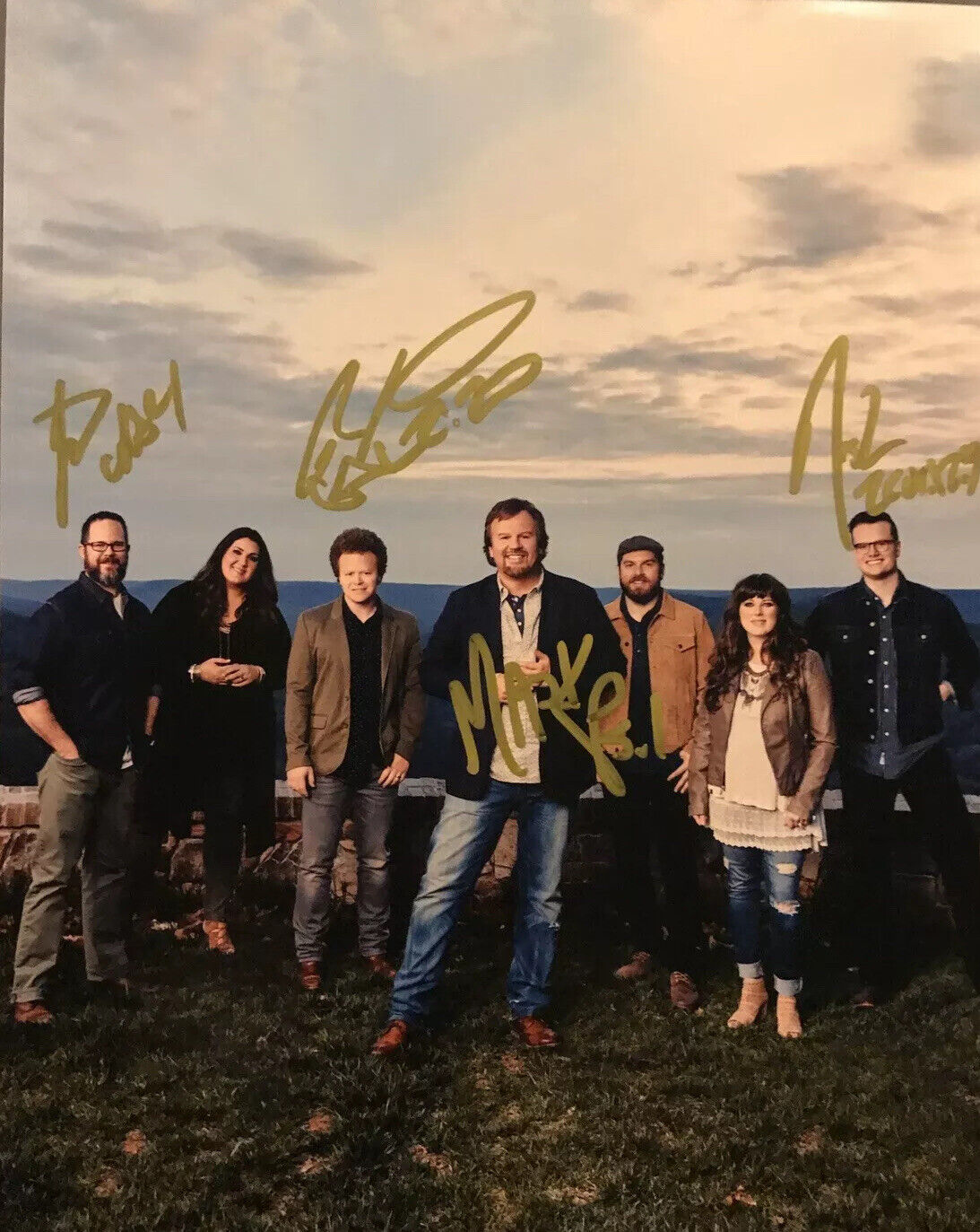 CASTING CROWNS SIGNED 8x10 Photo Poster painting CHRISTIAN BAND HOT MARK HALL 4 MEMBERS + PROOF!