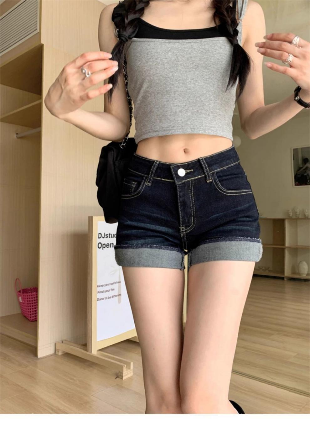 8b2c9e15fb225360f9381d7a5a5c467a.jpeg