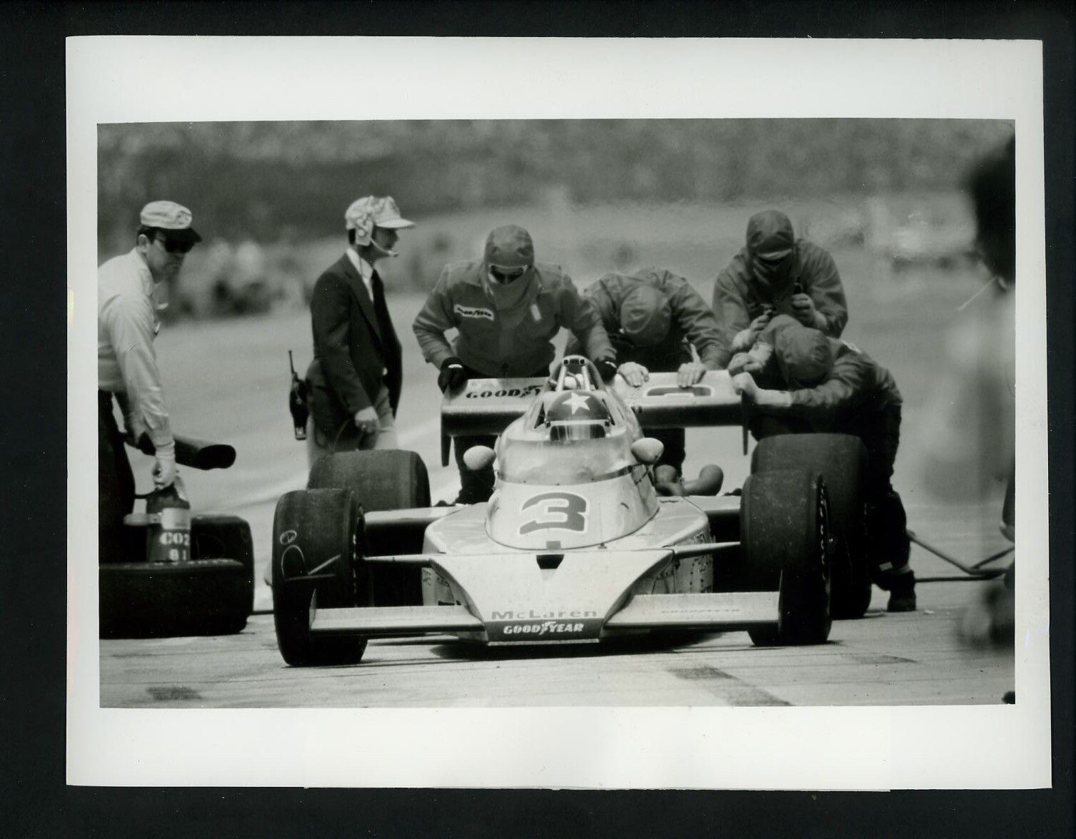 Johnny Rutherford Indianapolis 500 1975 ABC Sports Type 1 Press Photo Poster painting