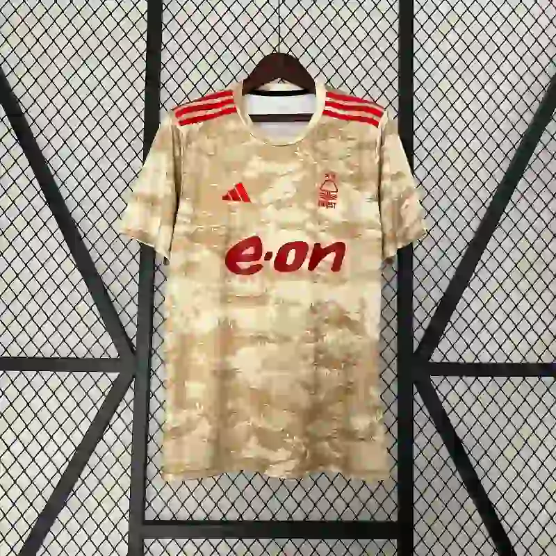 23/24 Nottingham Forest Training Suit