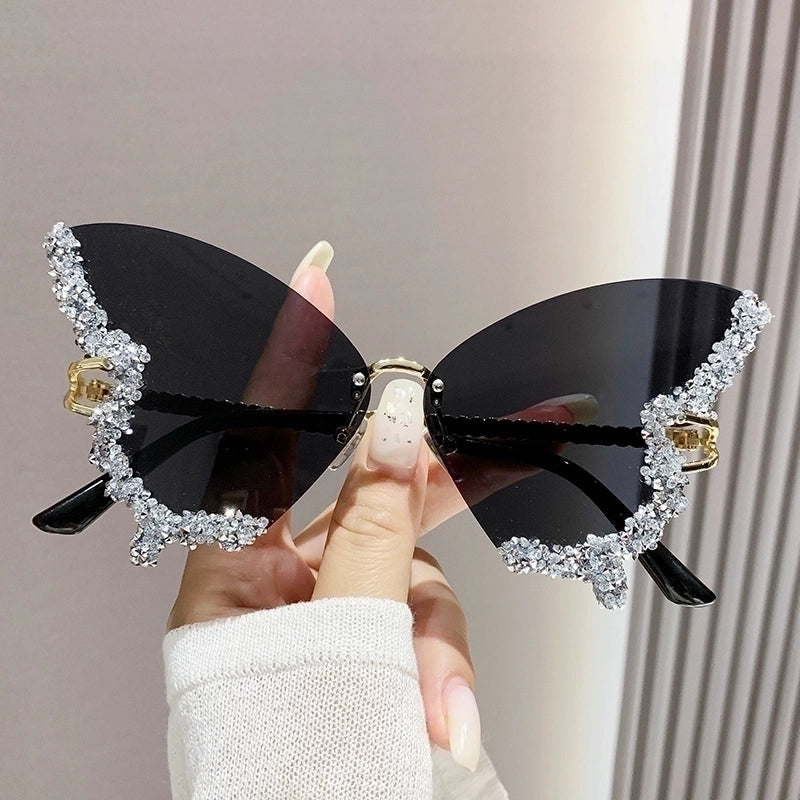 Elegant Modern Style Butterfly Pc Butterfly Frame Diamond Frameless Women’s Sunglasses