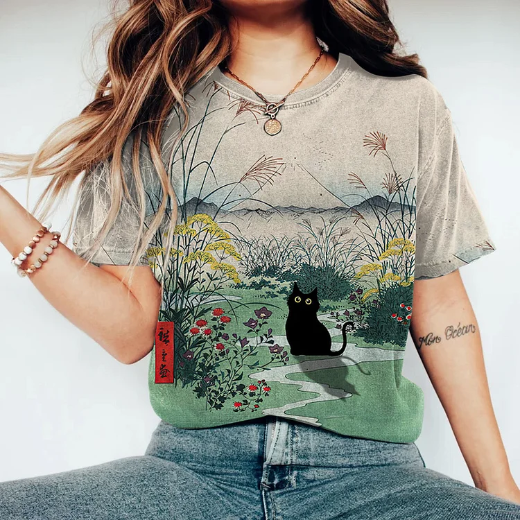 Comstylish Vintage Japanese Art Floral Cat Round Neck Casual T-Shirt