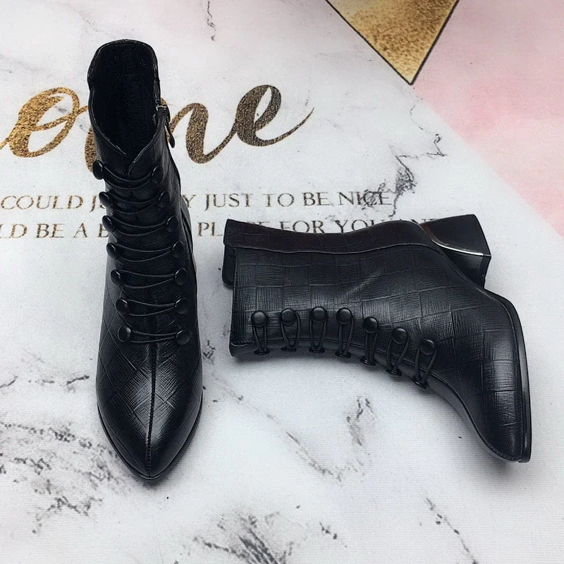 Qengg Women Short Boots,2021 New Autumn/Winter Shoes,Square Low Heel, Pointed Toe,Buttons,Female Footware BLACK BROWN