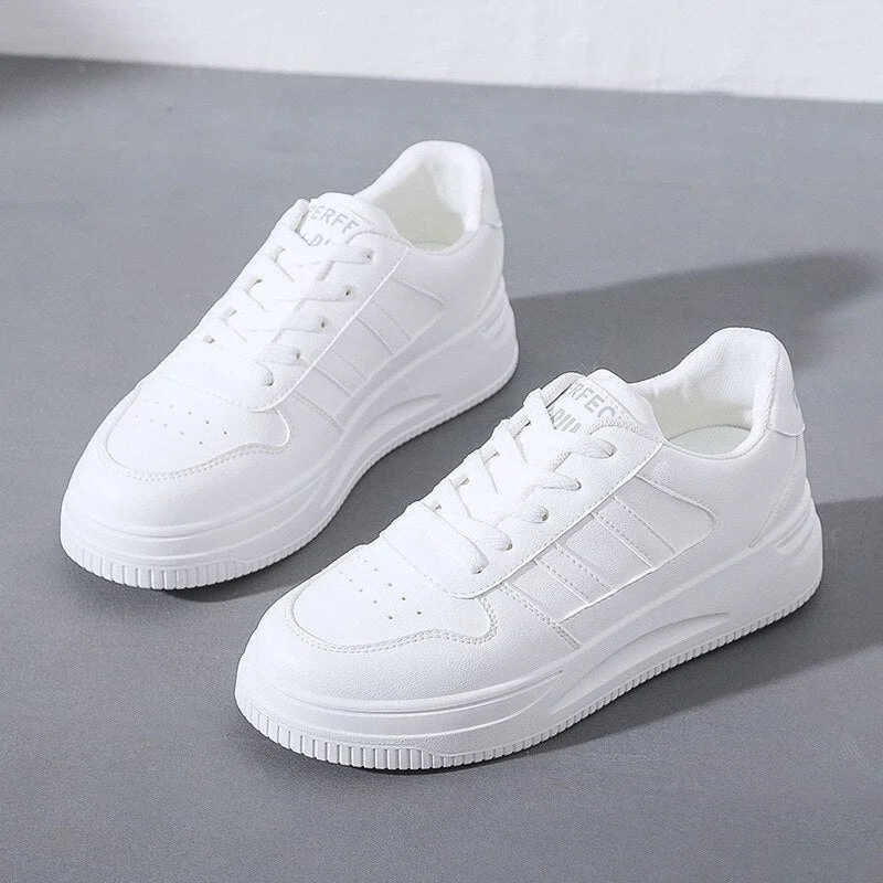 Women Fashion Sneakers Leather Platform Shoes Summer Women White Sneakers Breathable Trainers Light Weight Large Size Sneaker