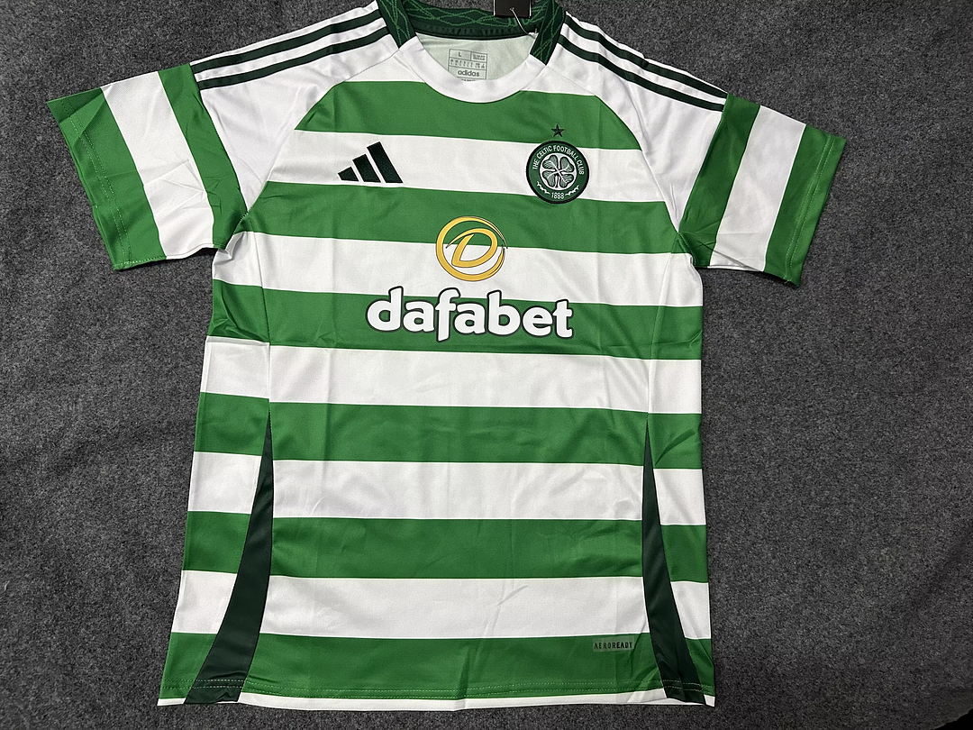24/25 Celtic Home Football Jersey Thai Quality
