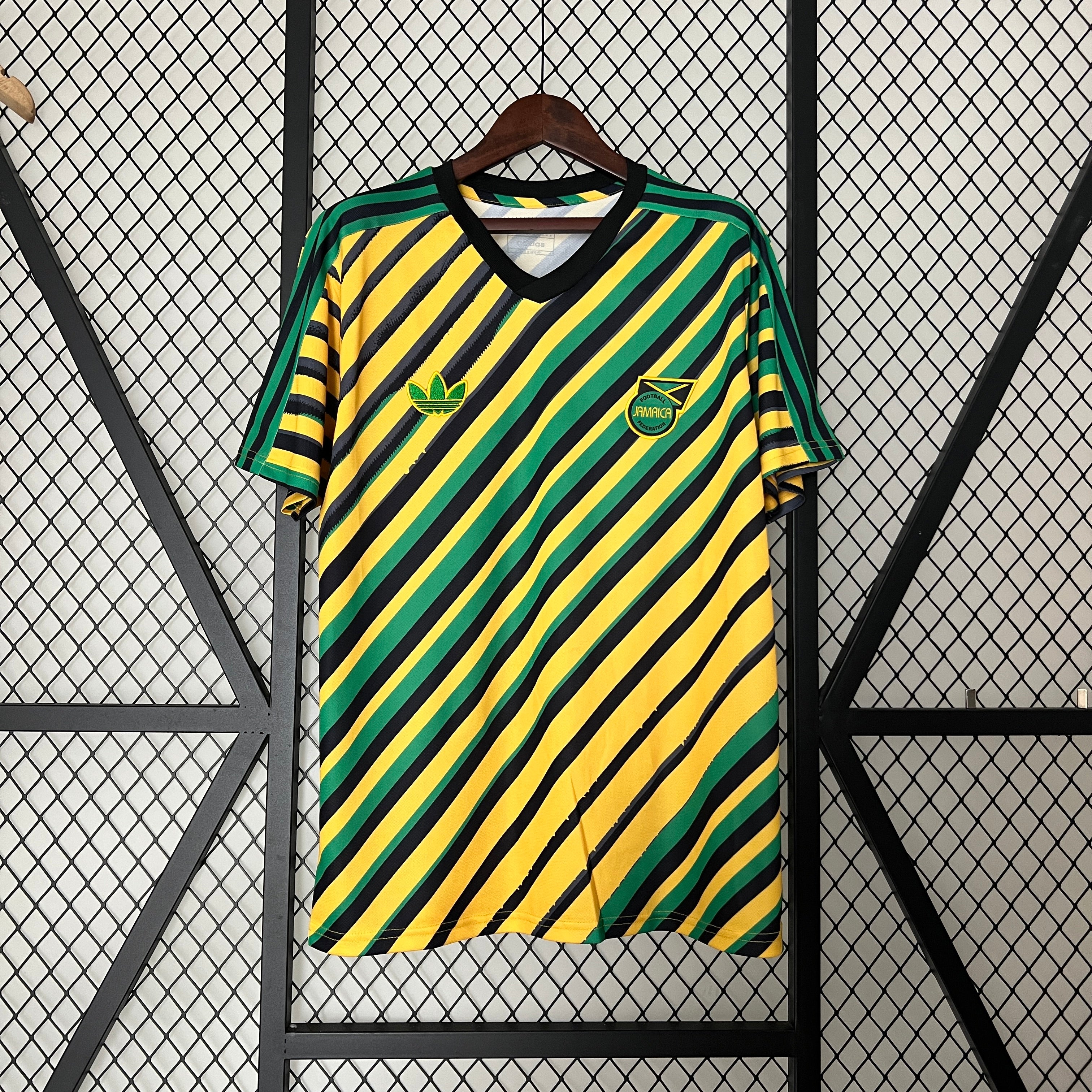 Jamaique maillot foot pre match 2024 2025 Maillot De Fou, site maillot de foot pas cher