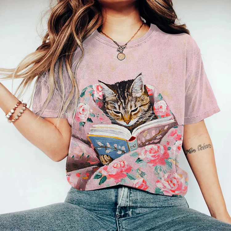 VChics Tabby Cat Book Lover Print Crew Neck T-shirt