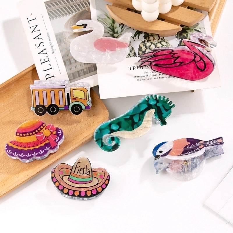 Women's Minimalist Animal Hat PVC Hair Claws