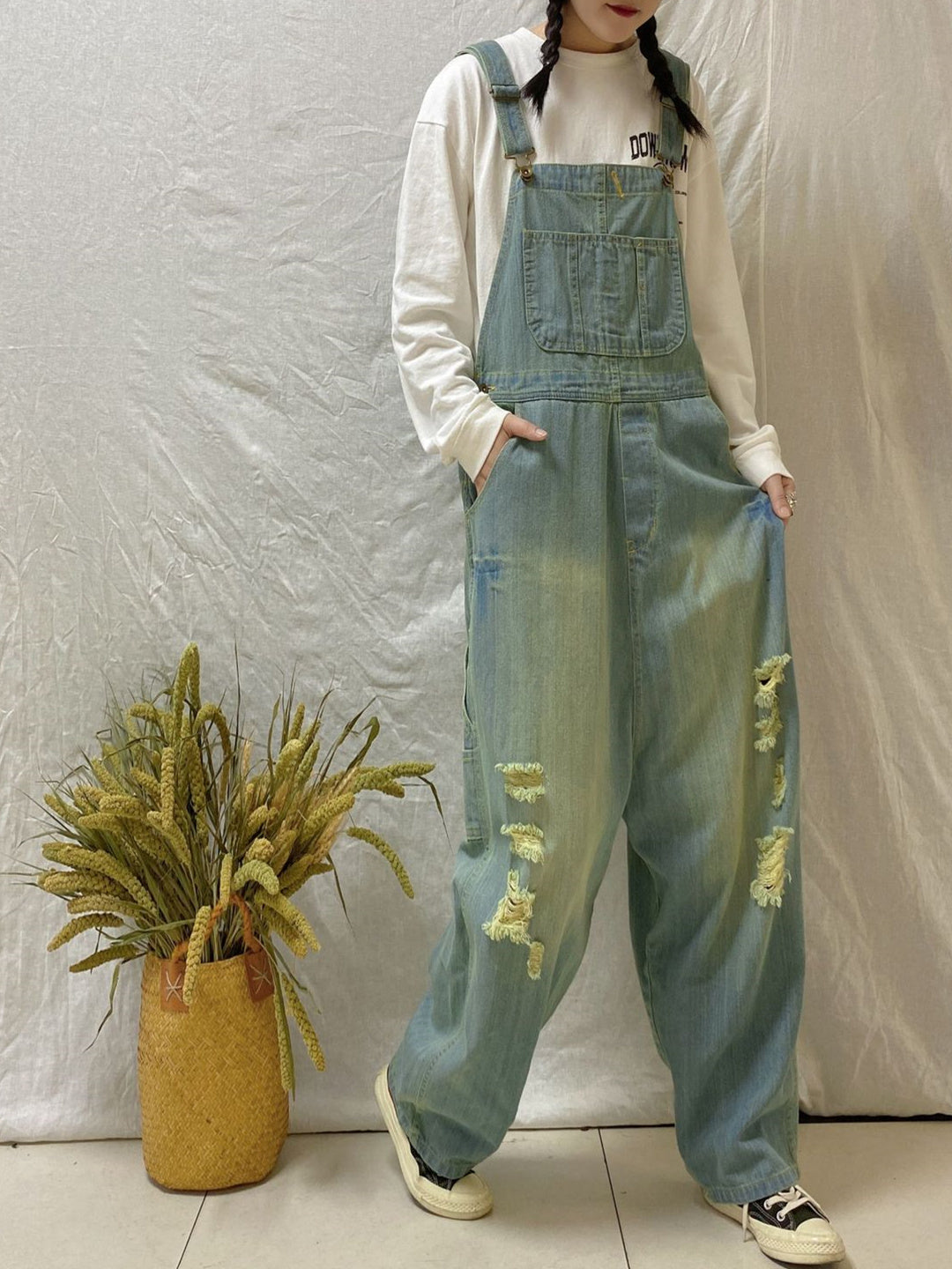 Women Half Sleeve V-neck Solid Color Dress