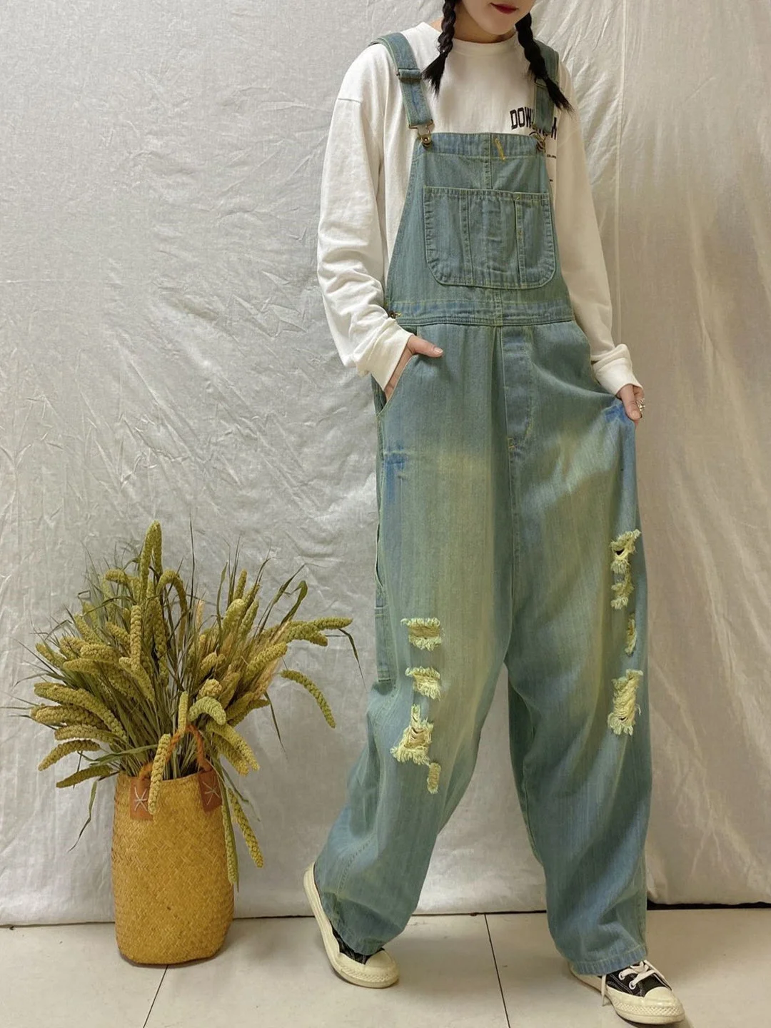 Women Half Sleeve V-neck Solid Color Dress