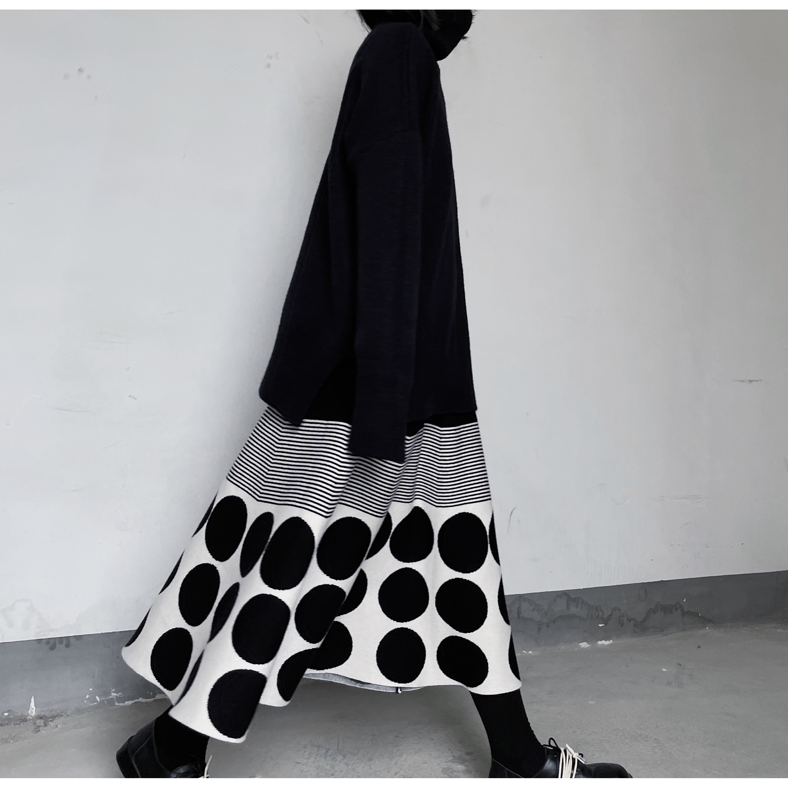 Personalized Polka Dot Splicing Knitted Skirt