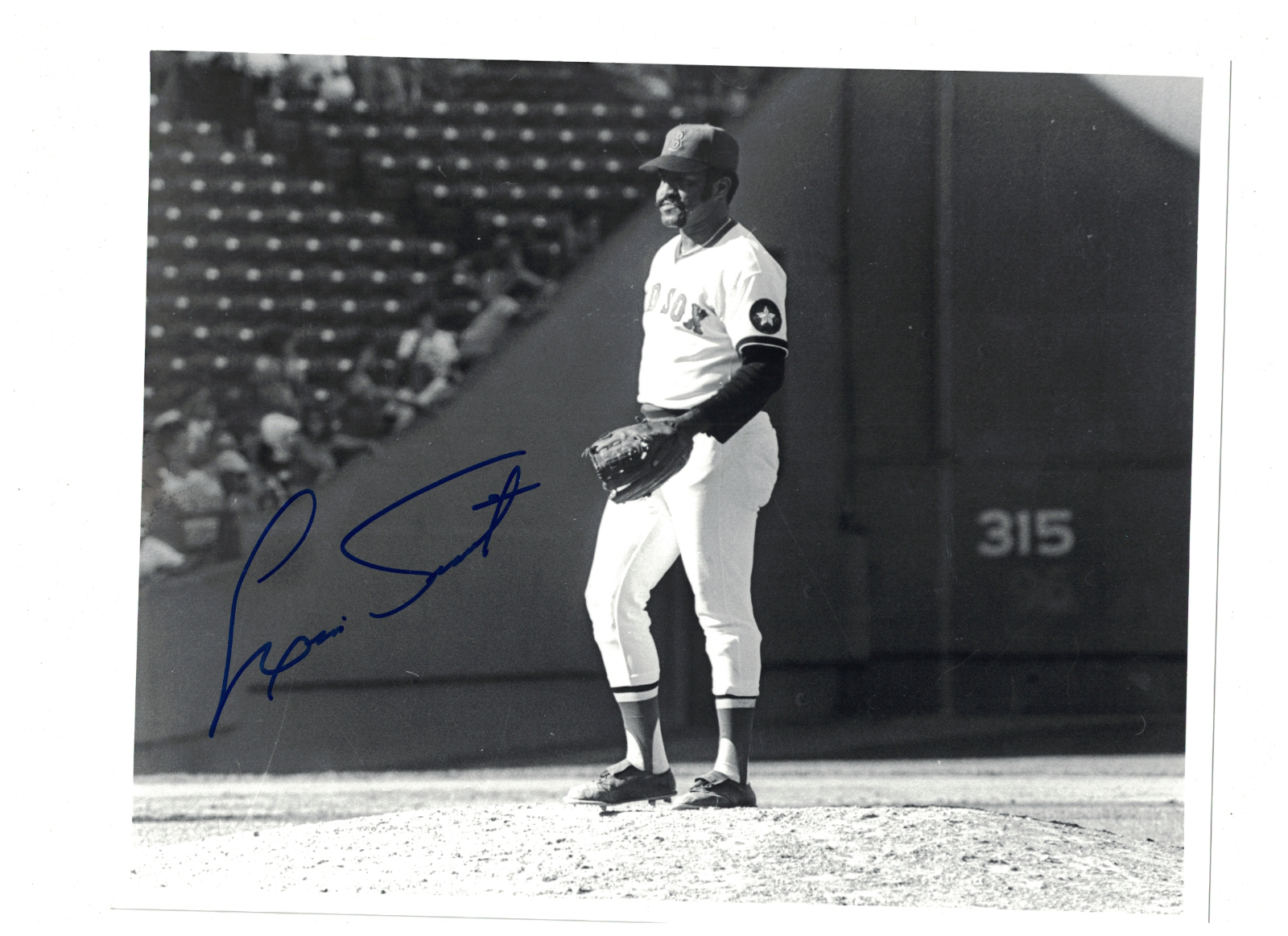 Luis Tiant Boston Red Sox Signed Baseball Photo Poster painting W/COA