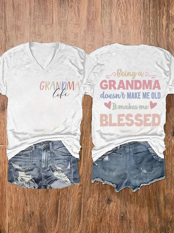 Women's Mother's Day Grandma Life Doesn't Make Me Old Print V-Neck T-Shirt socialshop