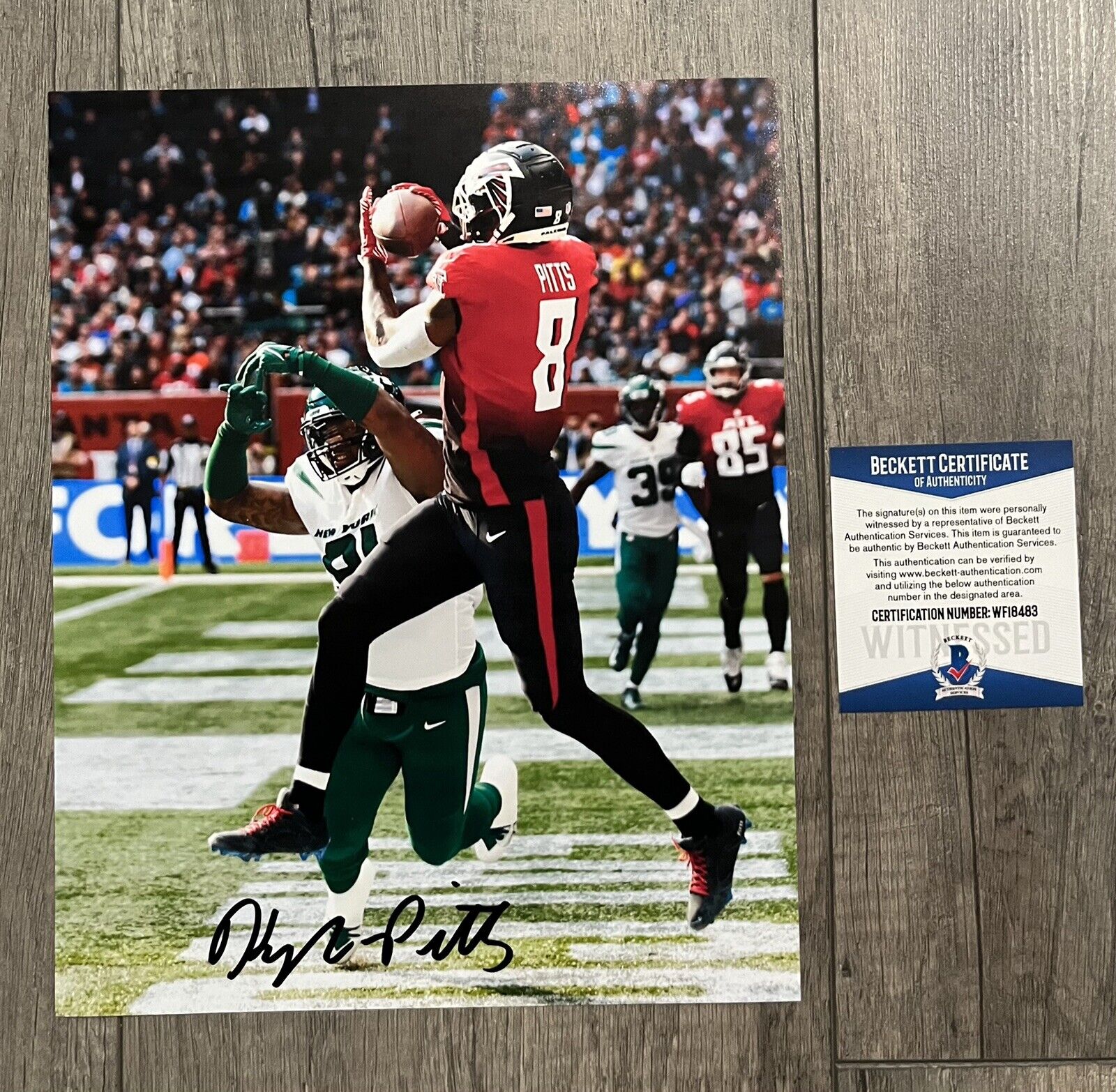 kyle pitts signed autographed 8 x 10 Photo Poster painting beckett coa witness falcons