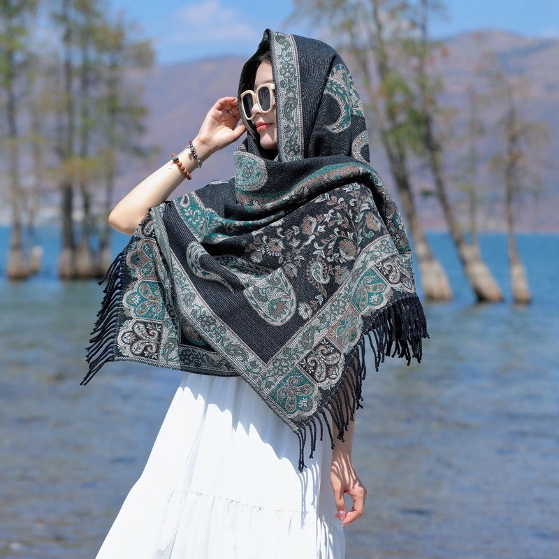 Yunnan Lijiang Tourism New Shawl Ethnic Style Scarf Women’s Retro Cape Thickened Cashmere Scarf