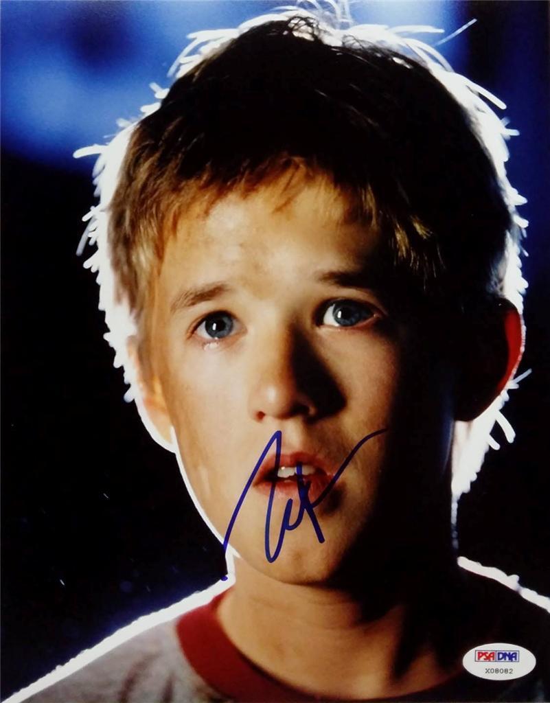 Haley Joel Osment Signed 8x10 Photo Poster painting PSA/DNA Auto Autograph Sixth Sense