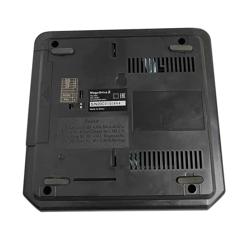 SEGA Genesis/Mega Drive 2 Game Console, NTSC/PAl Version