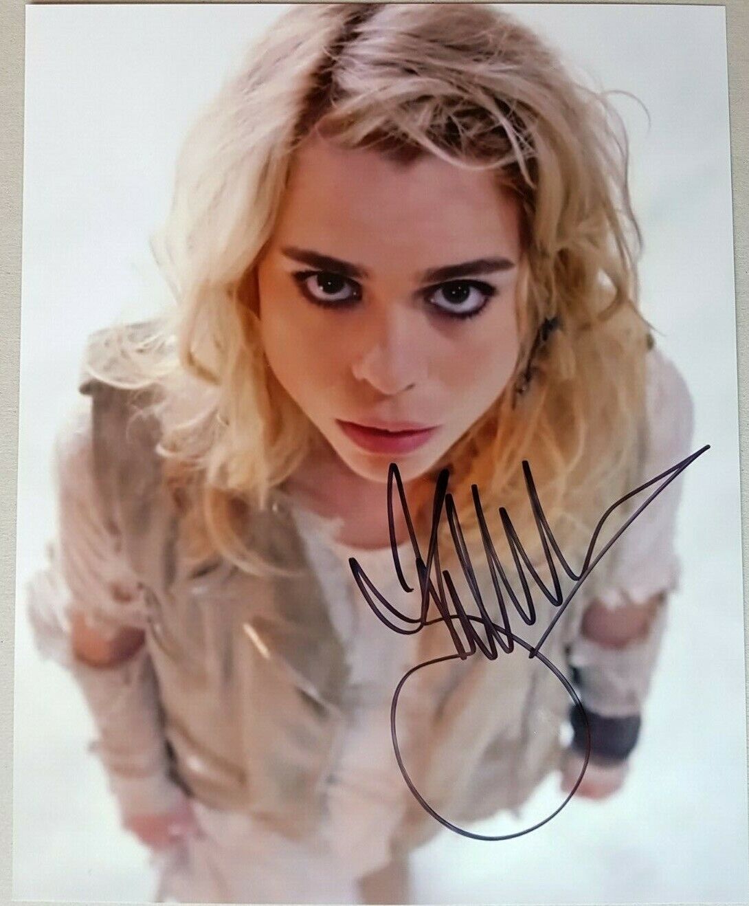 Billie Piper Autographed 10x8 Photo Poster paintinggraph Rose Tyler in Doctor Who