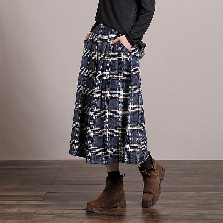 Blue And White Plaid Pleated Loose Skirt