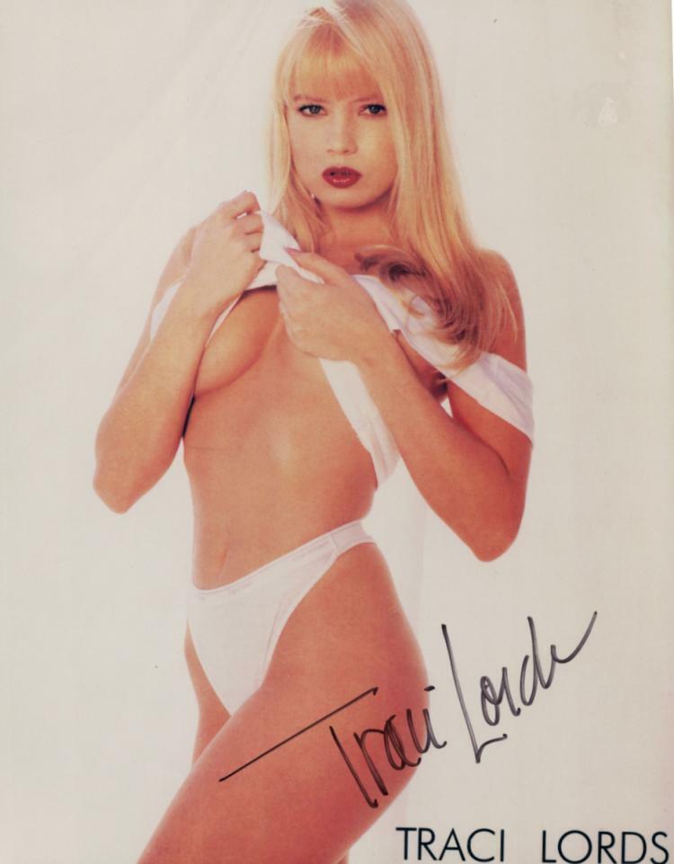 TRACI LORDS Signed Photo Poster paintinggraph - Adult Film Actress, Singer & Model - Preprint