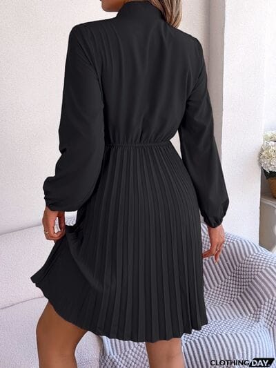 Tie Neck Balloon Sleeve Pleated Dress