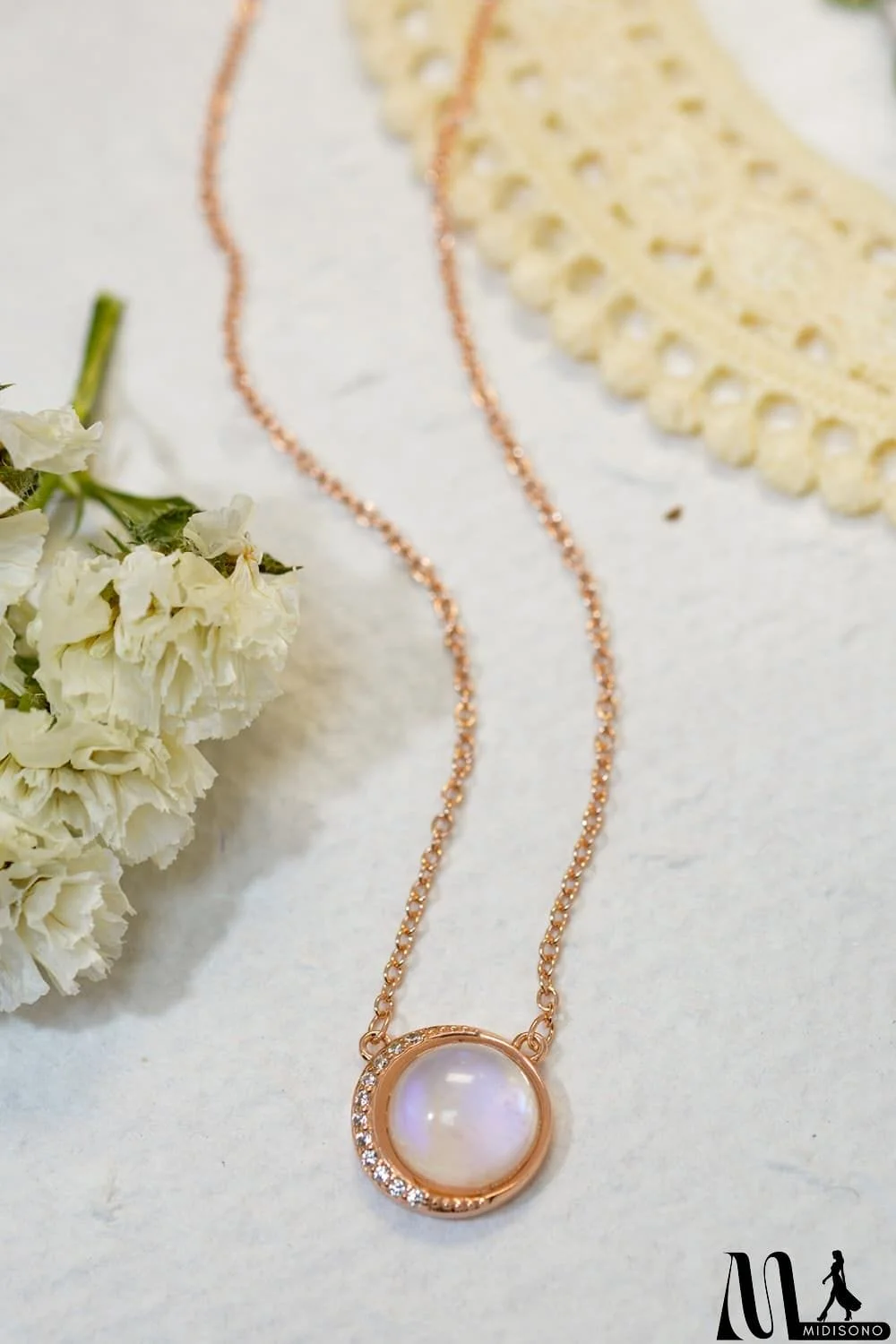MidiSono - High Quality Natural Moonstone 18K Rose Gold-Plated 925 Sterling Silver Necklace
